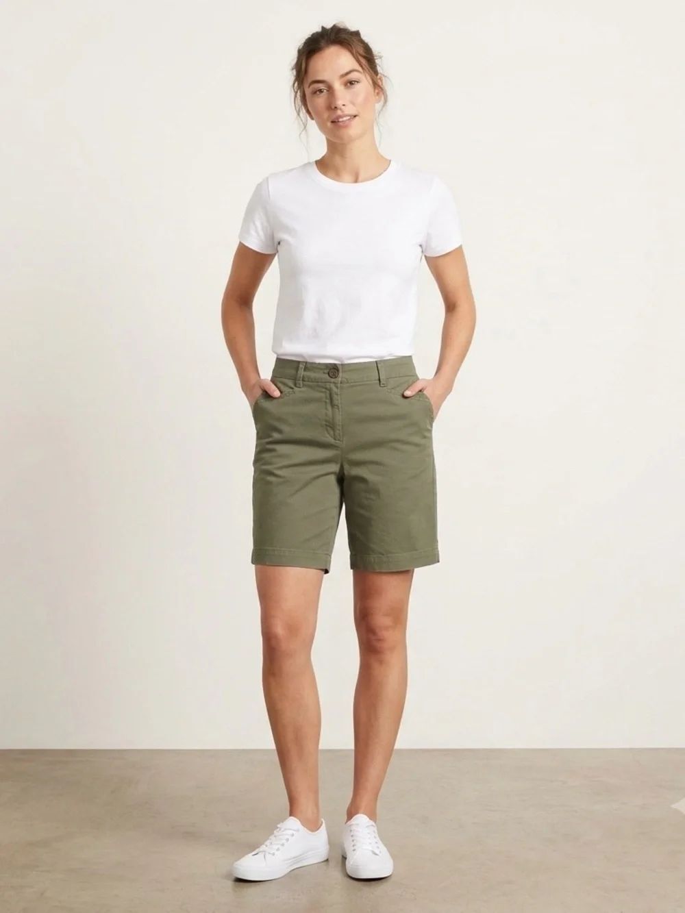 Lands' End Mid-Rise Stretch Chino Bermuda Shorts Olive Green, Fit 2, size 2.